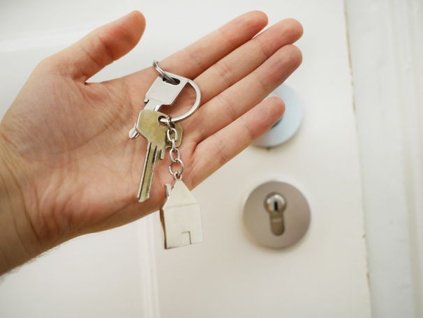 https://DennisW.StopRentingStartOwning.com